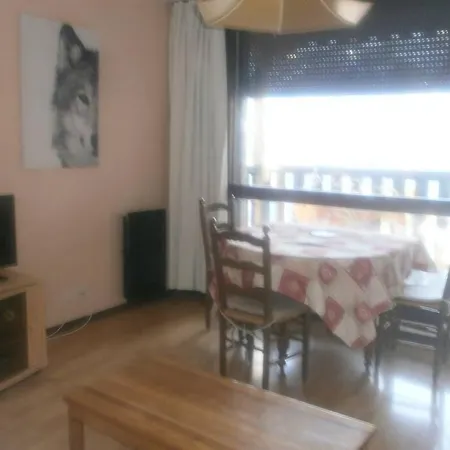 Appartement T2 Privatif Pour 4 Pers Praloup 1500 Les Molanes アパート